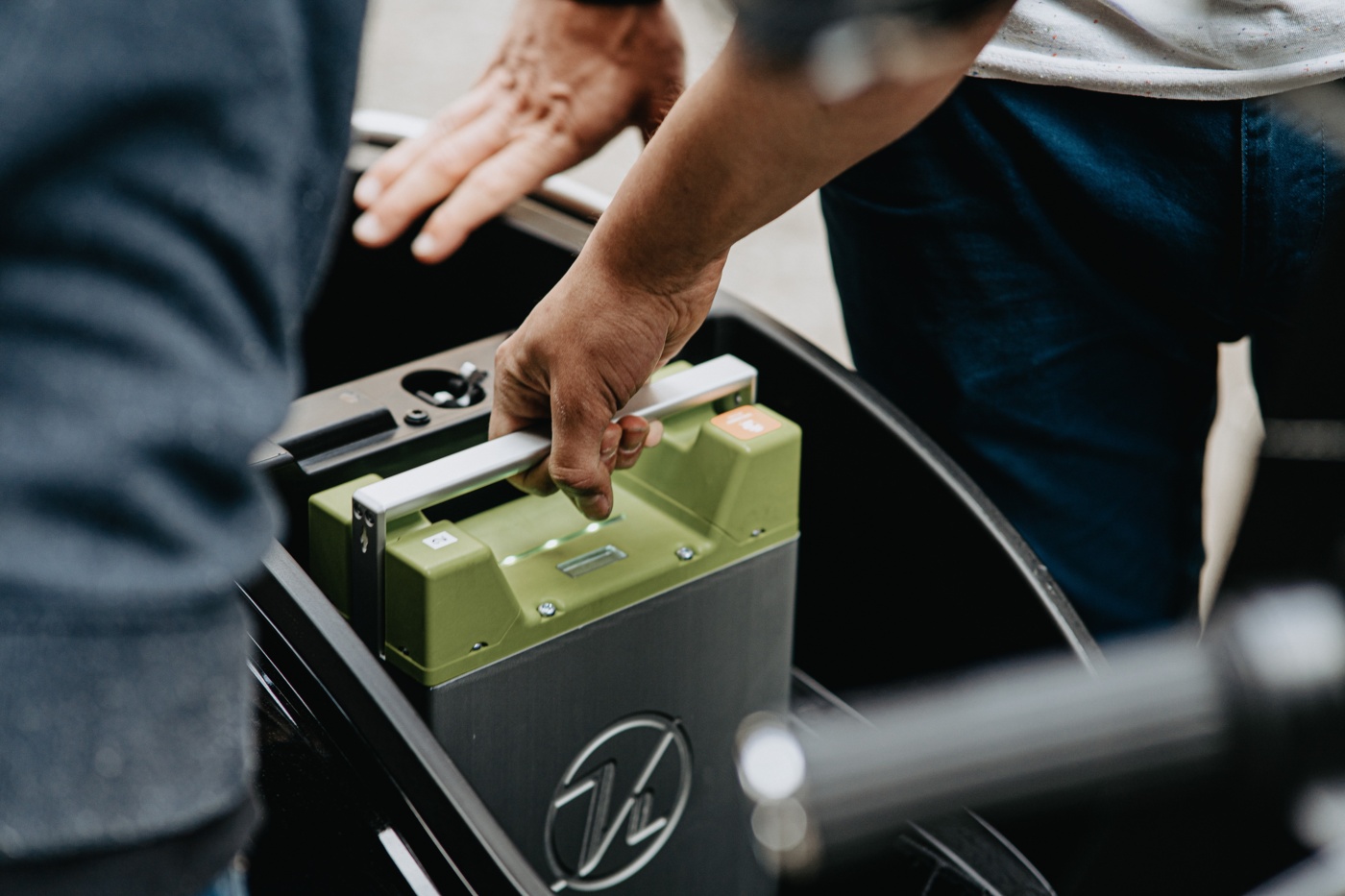 "Neuer globaler Standard für Batterien" "Neuer globaler Standard für Batterien"