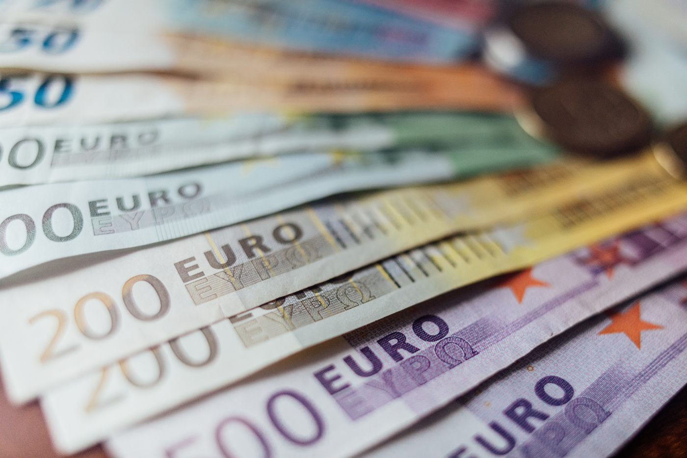 „Krisenprofiteure zur Kasse bitten“ „Krisenprofiteure zur Kasse bitten“