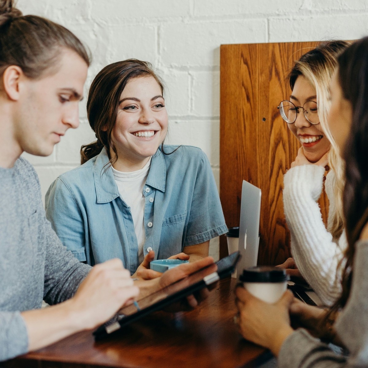 „Innovation sozial denken“ „Innovation sozial denken“