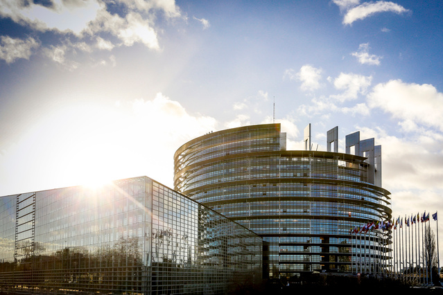 "Neue und notwendige Stufe der europäischen Zusammenarbeit" "Neue und notwendige Stufe der europäischen Zusammenarbeit"
